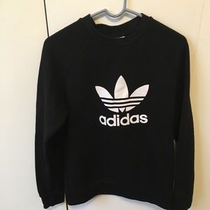 Adidas crew neck sweatshirt medium